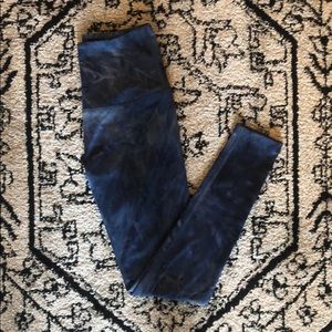 Barre3 x Beyond Yoga Leggings